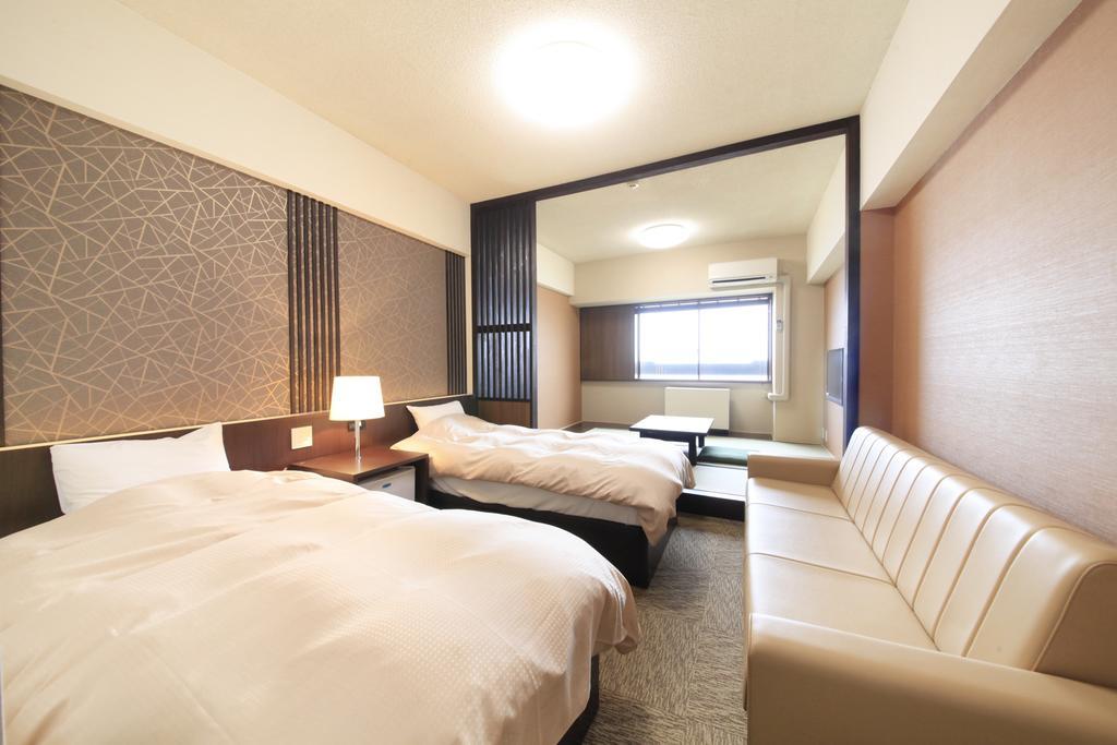 Hotel Alpen Blick Myoko Ruang foto