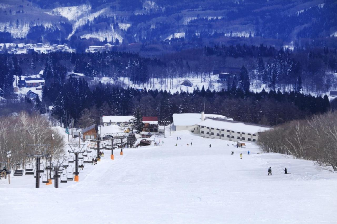 Hotel Alpen Blick Myoko Bagian luar foto